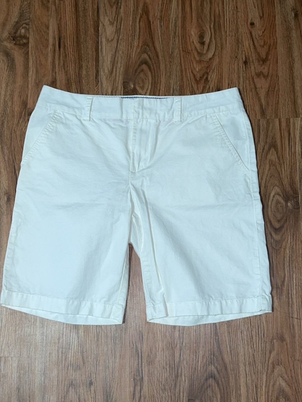 Tommy Hilfiger Classic White Chino Shorts Size 8 Preppy Coastal